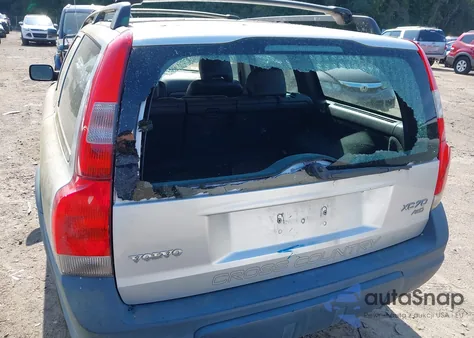 2004 Volvo Xc70 from USA, damaged, VIN YV1SZ59H441141510